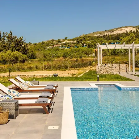 Vila The Ionian Sea & Sunset View *